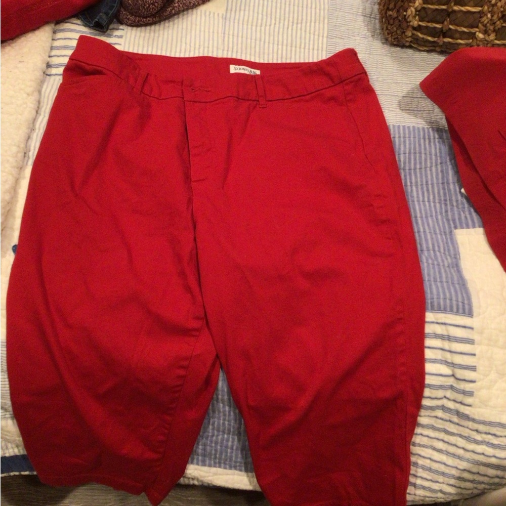 Red St. John’s bay size 16
Like new